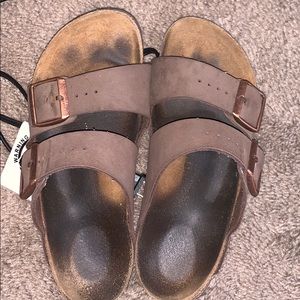 100% authentic Birkenstock’s